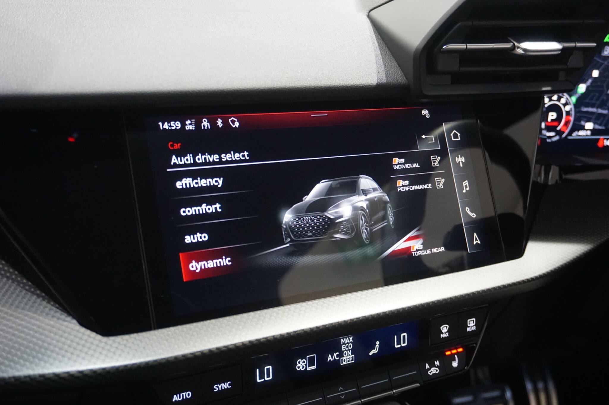Audi RS3 2.5 TFSI Carbon Black Sportback S Tronic quattro Euro 6 (s/s) 5dr